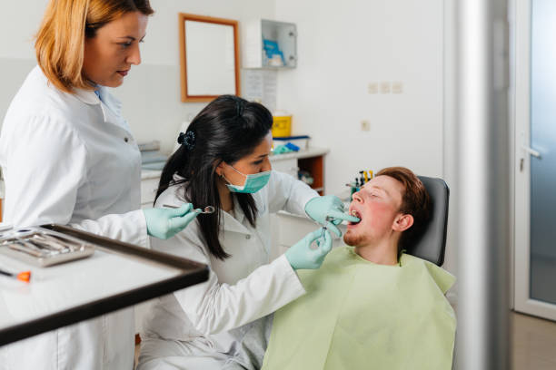 Best Broken or Cracked Tooth Emergency Dentist in Muscoy, CA